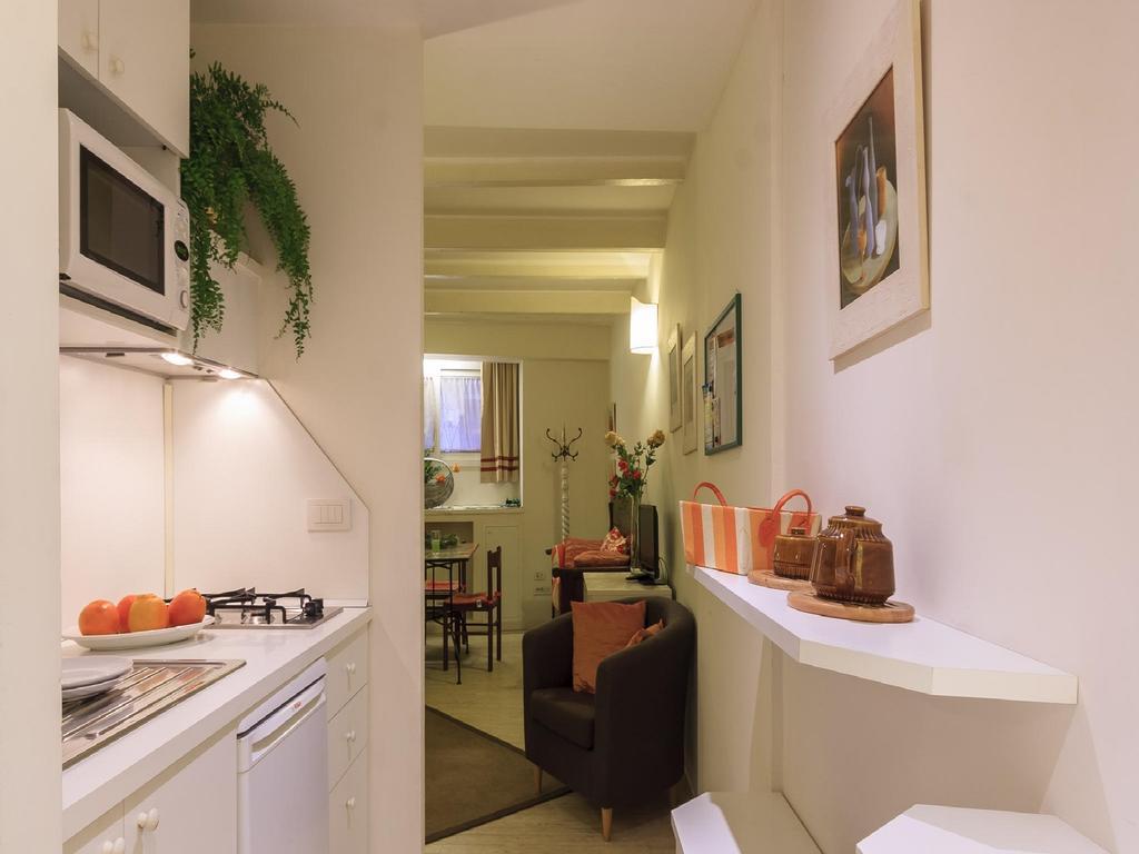 Trust-Trastevere Rome Room photo